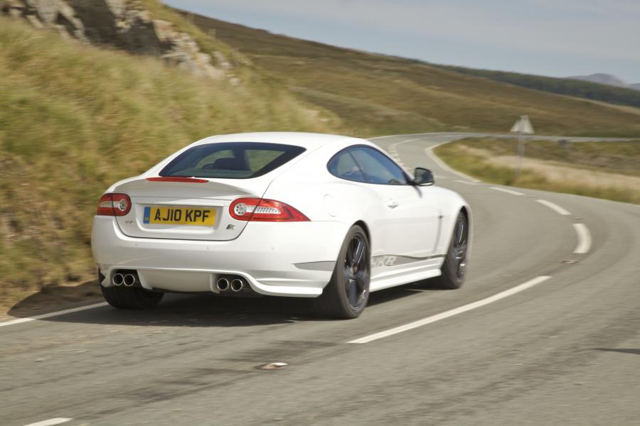  Jaguar XKR Speed 2010 года  (фото 22 из 38)